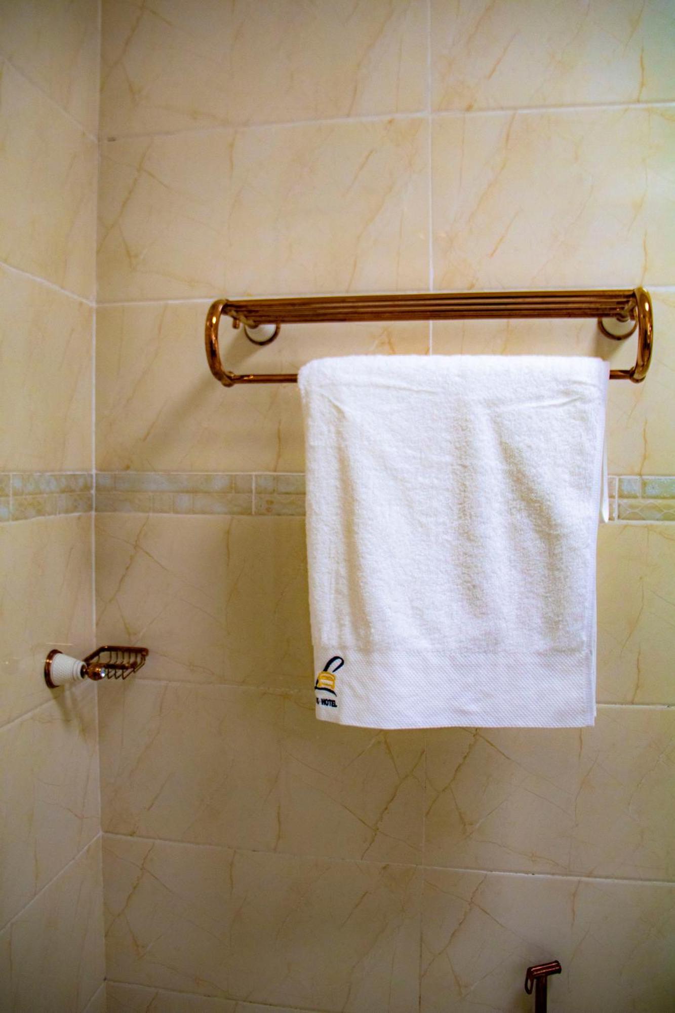 Hotel L'Apero Cotonou Eksteriør bilde